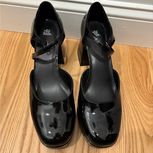 Wild Fable chunky black platform heels - Picture 2 of 8